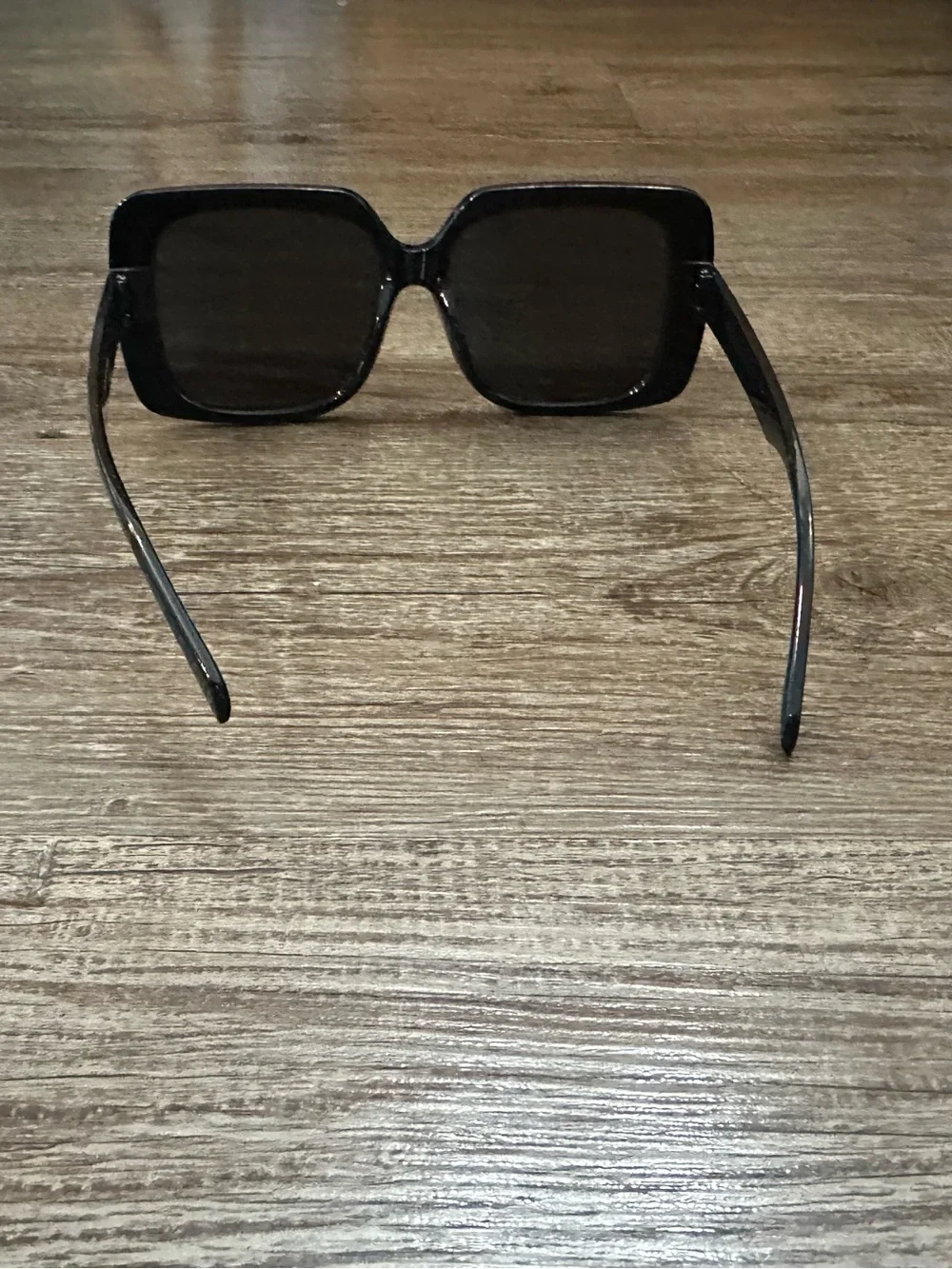 Women’s Oversized Square Black Sunglasses